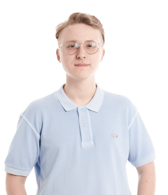 Артём Фролов